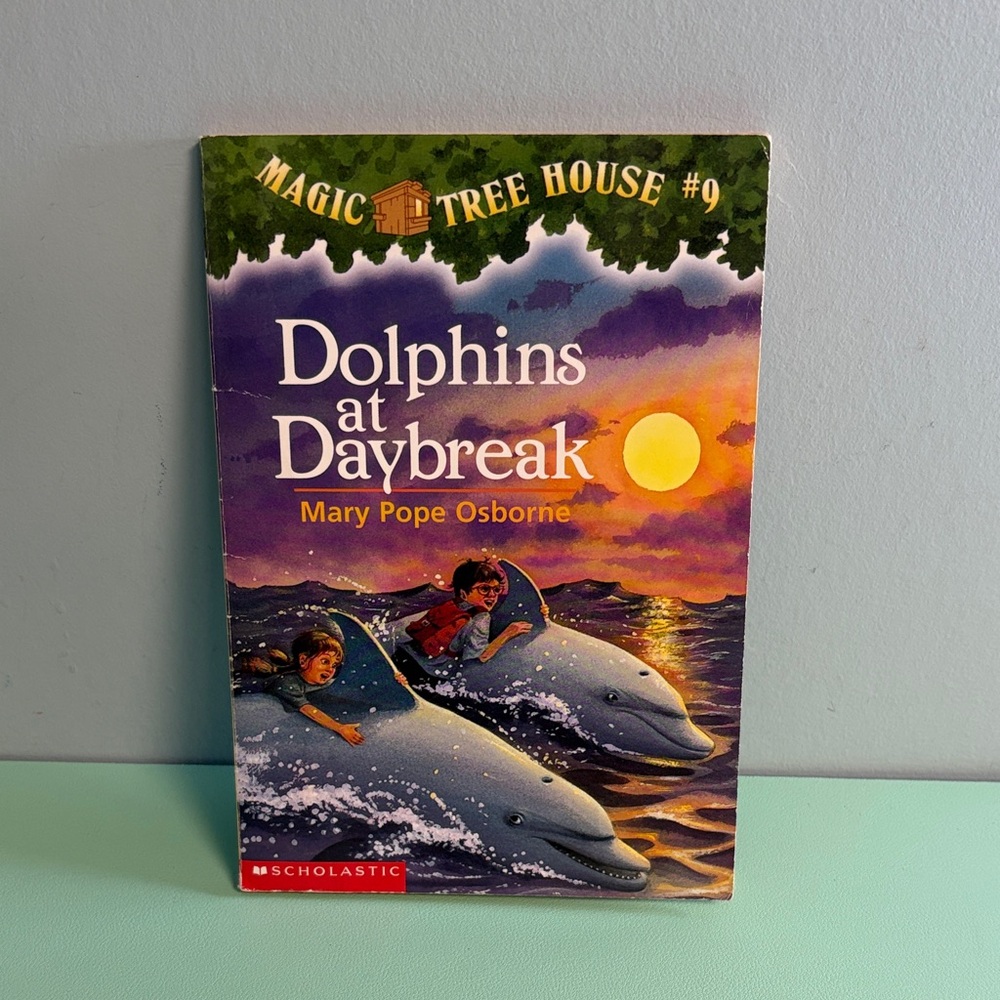 Magic Tree House Book #9, Dolphins at Daybreak, Mary Pope Osborne,Reading Age 6+